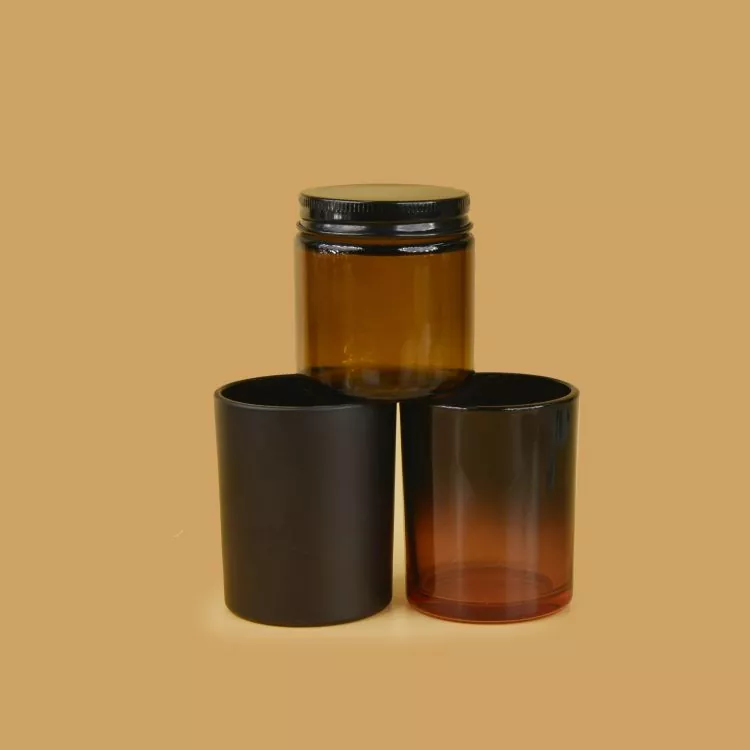 Come scegliere il materiale dei barattoli delle candele?